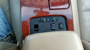 Lexus GS300 2006 pt Dezmembrări sau Reparații - imagine 2 Lexus GS300 2006 pt Dezmembrări sau Reparații - imagine 2