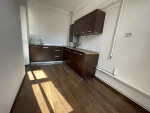 Etaj 1, 5 camere, 200 mp utili, 3 Ap. in cladire, 3 locuri parcare, Central - Piata 700 - imagine 8