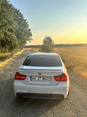 Vând Bmw e90 330D