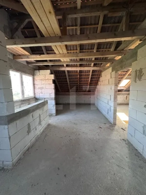 Casă cu potențial deosebit, 172 m² utili, teren 500 m², sat Buza - imagine 5