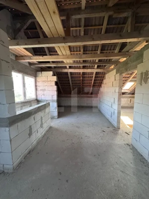 Casă cu potențial deosebit, 172 m² utili, teren 500 m², sat Buza - imagine 7