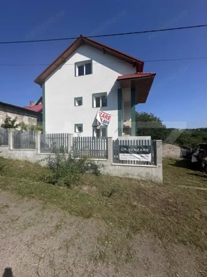 Casă cu potențial deosebit, 172 m² utili, teren 500 m², sat Buza - imagine 2