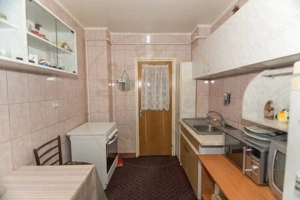 Apartament 3 camere Calea Bucuresti Etaj 1 - imagine 6