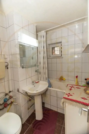 Apartament 3 camere Calea Bucuresti Etaj 1 - imagine 12