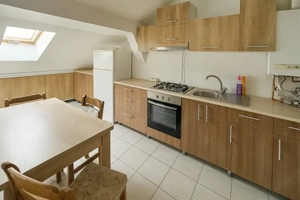 Apartament la mansarda cu 3 camere 100mp zona Tilisca - imagine 6