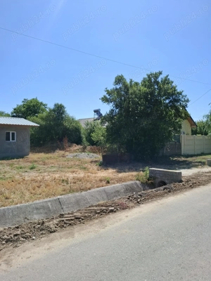 Vand teren 400mp intravilan Fundeni