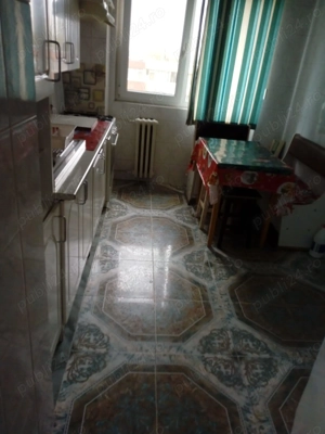 Camera de inchiriat - zona Margeanului ( Piata Rahova) - imagine 3