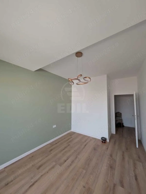  Apartament modern cu 3 camere   Florești, zona centrală  - imagine 4