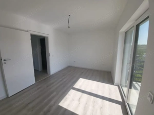 Casa cu 4 camere Finalizata Mutare Imediata Hlincea Aproape de Scoala si Gradi  - imagine 7