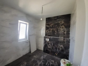 Casa cu 4 camere Finalizata Mutare Imediata Hlincea Aproape de Scoala si Gradi  - imagine 19