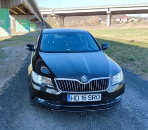 Skoda superb - imagine 2