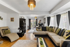 Vila   Casa superba cu 5 camere zona | 1032 mp teren |  Sanpetru Brasov - imagine 7