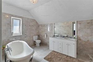 Vila   Casa superba cu 5 camere zona | 1032 mp teren |  Sanpetru Brasov - imagine 13