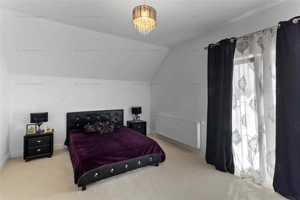 Vila   Casa superba cu 5 camere zona | 1032 mp teren |  Sanpetru Brasov - imagine 12