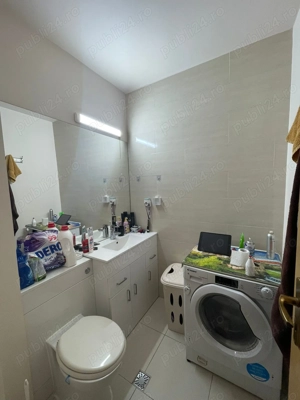 Inchiriez apartament 3 camere decomandate central Sibiu - imagine 7