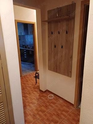 Inchiriez apartament 3 camere decomandate central Sibiu - imagine 9