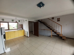 Casa insiruita, 2 dormitoare, garaj, Sanmartin. 120 000 E. Comision 0. - imagine 5