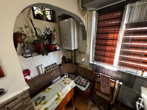 Apartament 2 camere Cartier Ostroveni zona Piata - imagine 11