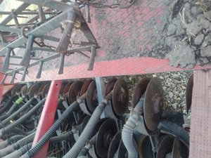 Semănătoare păioase cu dublu disc - imagine 2