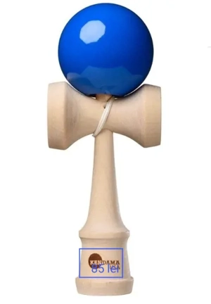 KENDAMA. Cu mâner din lemn de mesteacan 