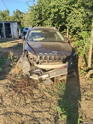 dezmembrez sau o dau cu totul  - imagine 2