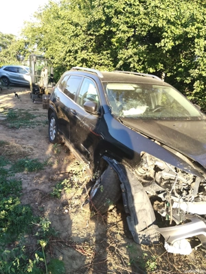 dezmembrez sau o dau cu totul