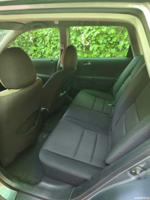 vand honda civic, an 2004 - imagine 3