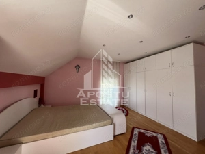 Vila individuală deosebită cu piscina încălzită - imagine 4 Vila individuală deosebită cu piscina încălzită - imagine 4