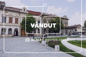 VÂNDUT! Apartament cu o cameră, Piața Catedralei, Arad.