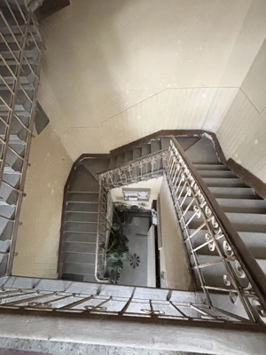 Apartament 129 mp cu vedere spre Crisul Repede si demisol independent in cladire istorica - imagine 15