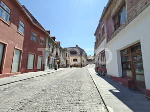 Apartament decomandat cu 2 camere si pivnita in Centrul Istoric Sibiu