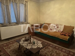 Casa cu 4 camere 2 bai garaj gradina in cartierul Florilor Fagaras - imagine 11