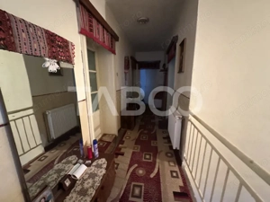 Casa cu 4 camere 2 bai garaj gradina in cartierul Florilor Fagaras - imagine 7