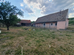 Vând casă cu teren intravilan și utilități 1701 mp - imagine 5