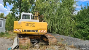 Excavator Liebherr