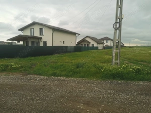 Teren de vanzare strejnic