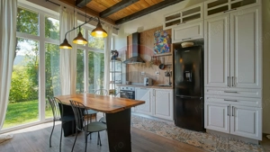 Casă de vacanță superbă -Cheile Râșnoavei- liniște, natură și confort! - imagine 5