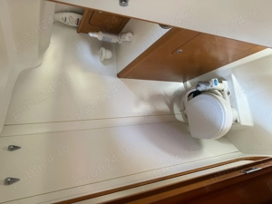 Barca cu doua dormitoare Beneteau Flyer Viva 9.20 - imagine 4