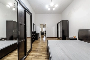 PRET NOU! Apartament 2 camere - Etaj 1 - Palatul Neumann - COMISION 0 - imagine 2