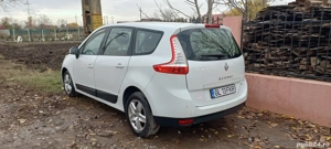 Renault Scenic 7 locuri - imagine 4 Renault Scenic 7 locuri - imagine 4