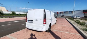  Vand Mercedes vito 2018 varianta lunga Aer condiționat  - imagine 3