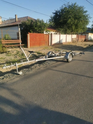 Peridoc barca adus acum Germania  - imagine 2