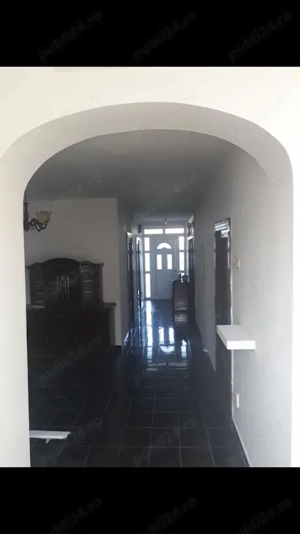 Casa cu etaj(D+P+E)256mp + teren 420mp Botosani - imagine 2