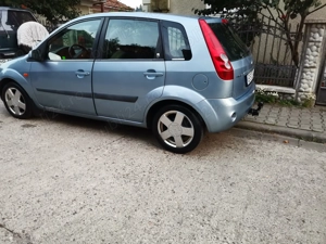 Vând Ford fiesta ghia - imagine 3