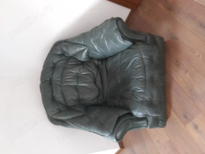 Set canapea cu 2 fotolii din piele naturala, in stare exceptionala, culoarea verde inchis - imagine 2