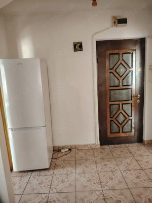 Închiriez ap 3 camere Bul Dacia 350    - imagine 9