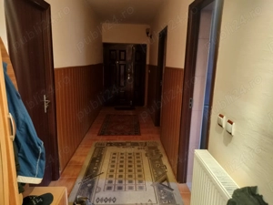 Conac cu mansardă și garaj la țară zonă liniștită cu livadă și vie 30 km distanță de Brăila - imagine 2