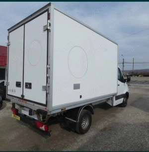 Vând Mercedes Sprinter 2.2  cu cub frigorific 