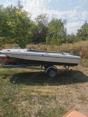 Barca fibra 4.1 m adusă acum Germania  - imagine 3