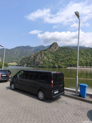 transport persoane,transfer aeroport sau in tara pana la 8 persoane 